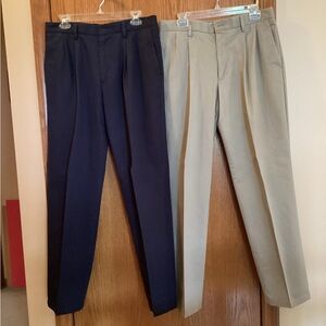Dockers (2 pair) men’s pants, size 32 x 32